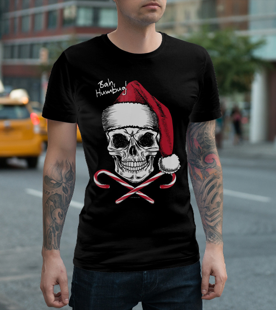 Bah Humbug Skull with Santa Hat and Candy Canes Christmas Funny Santa T-Shirt
