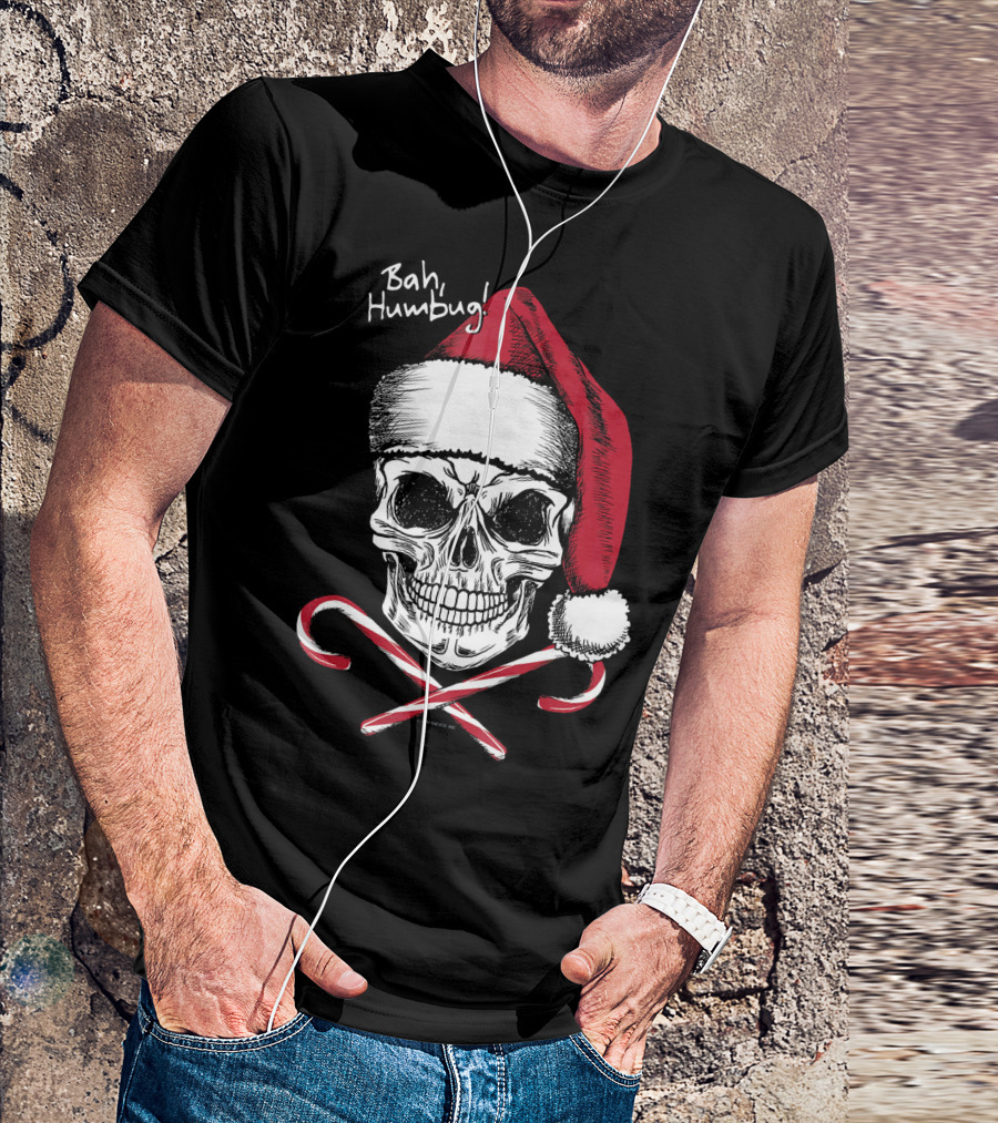 Bah Humbug Skull With Santa Hat And Candy Canes Christmas Funny Santa T-Shirt