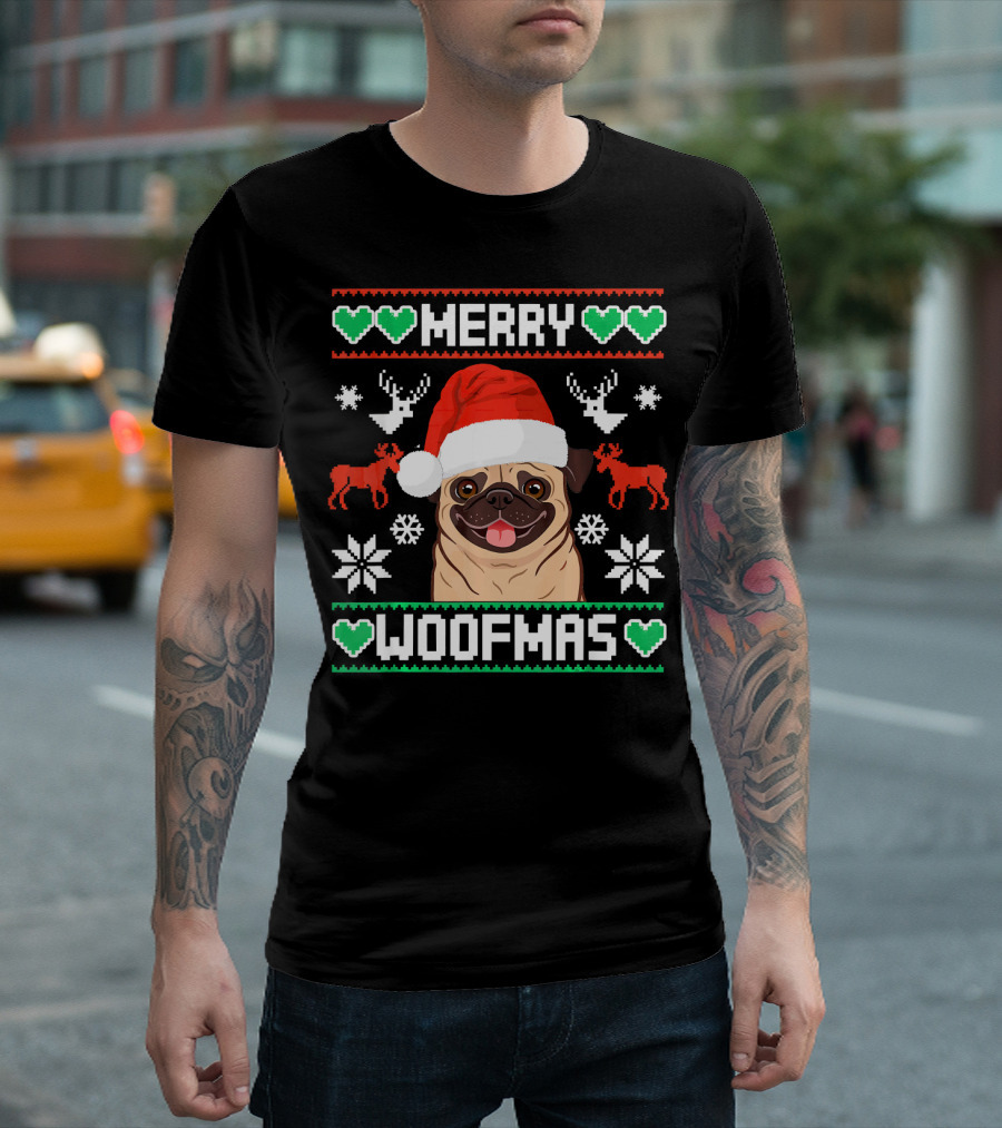 Merry Woofmas Christmas Xmas Santa Claus Dog Reindeer Pug in Santa Hat with Snowflakes and Green Hearts T-Shirt
