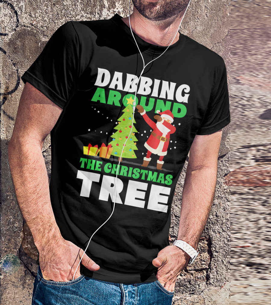 Dabbing Around The Christmas Tree Kris Kringle Merry Christmas San T-Shirt