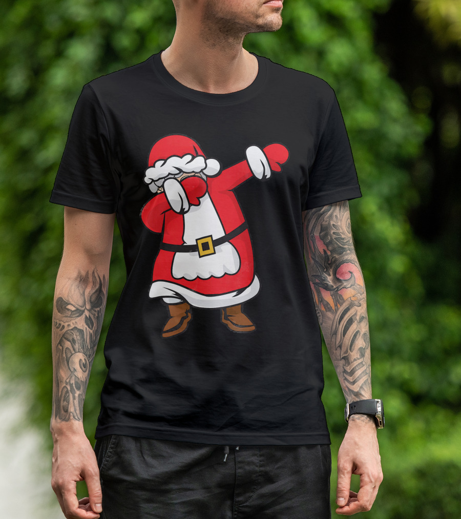 Mrs. Santa Claus Dabbing Christmas Fun T-Shirt