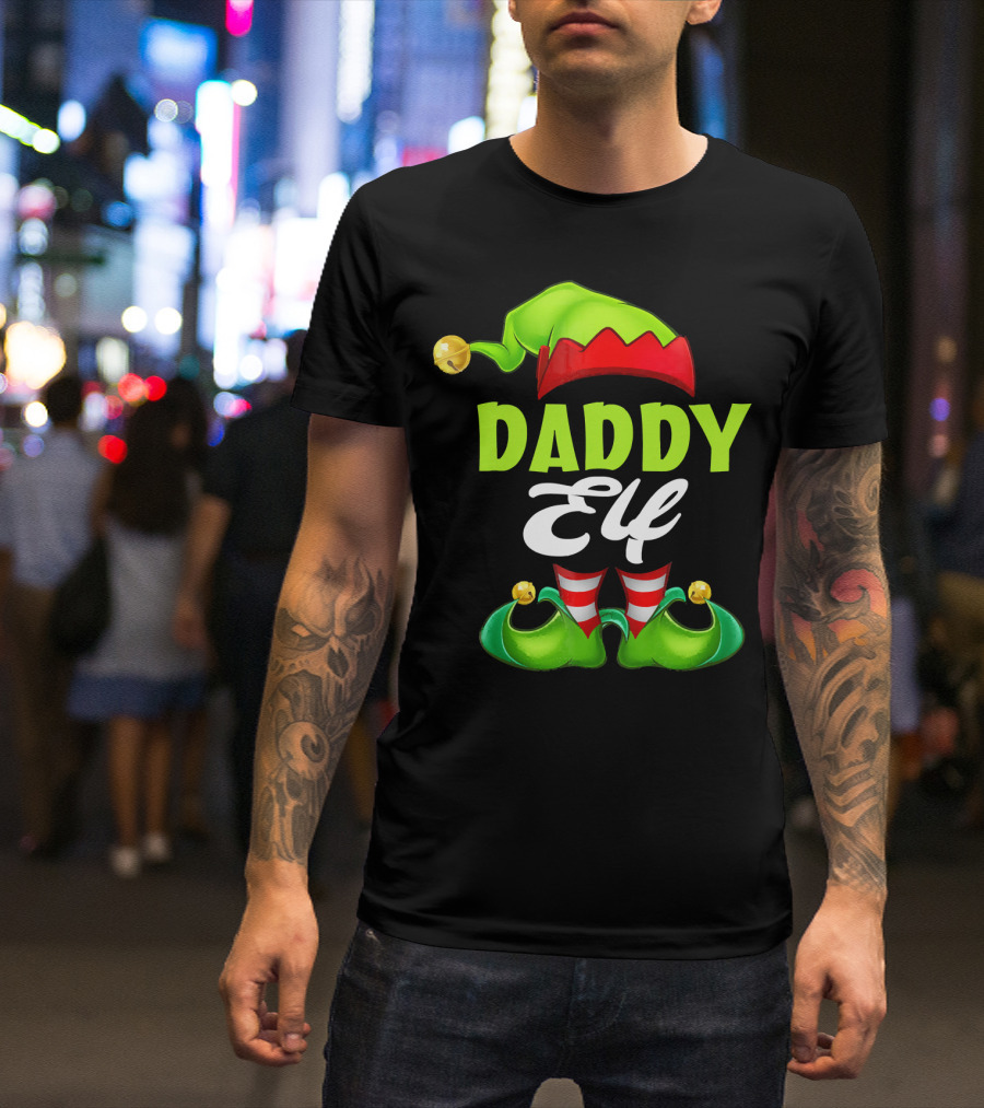 Daddy Elf Christmas Hat And Shoes T-Shirt