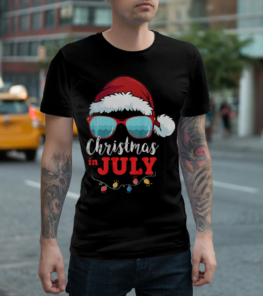 Santa Hat Sunglasses Christmas in July Holiday Lights T-Shirt