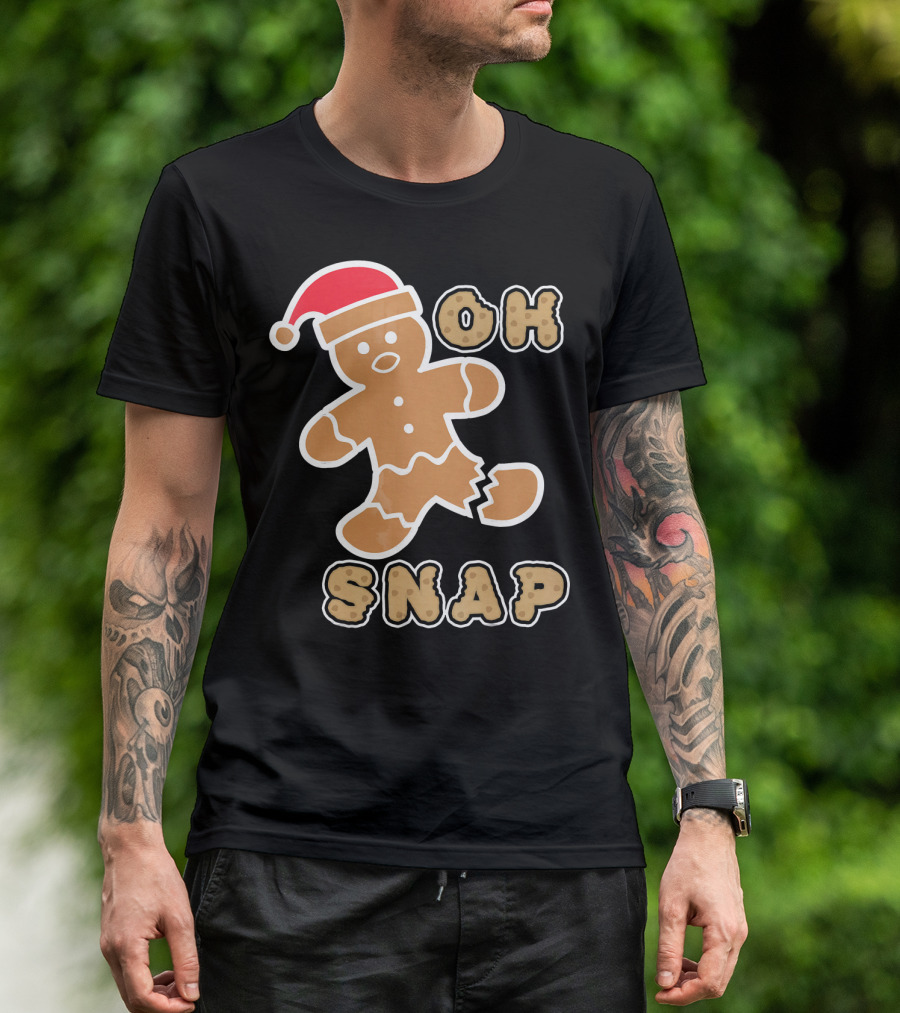 Christmas Gingerbread Man Oh Snap Santa Hat T-Shirt