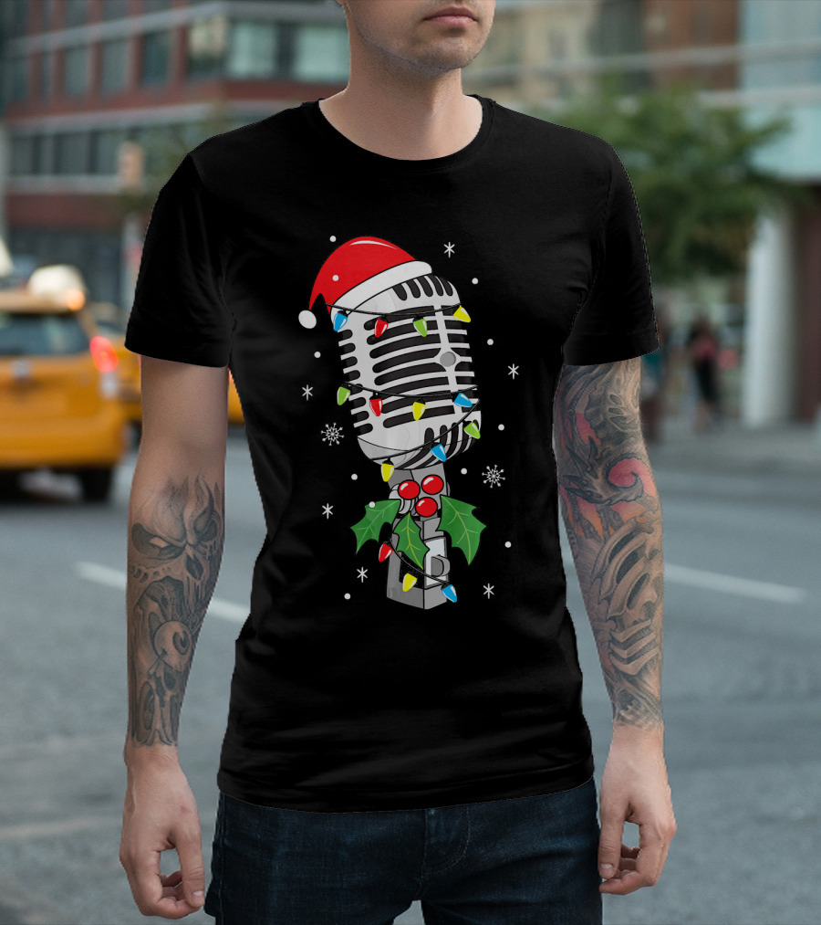 Retro Microphone With Santa Hat And Holiday Lights T-Shirt