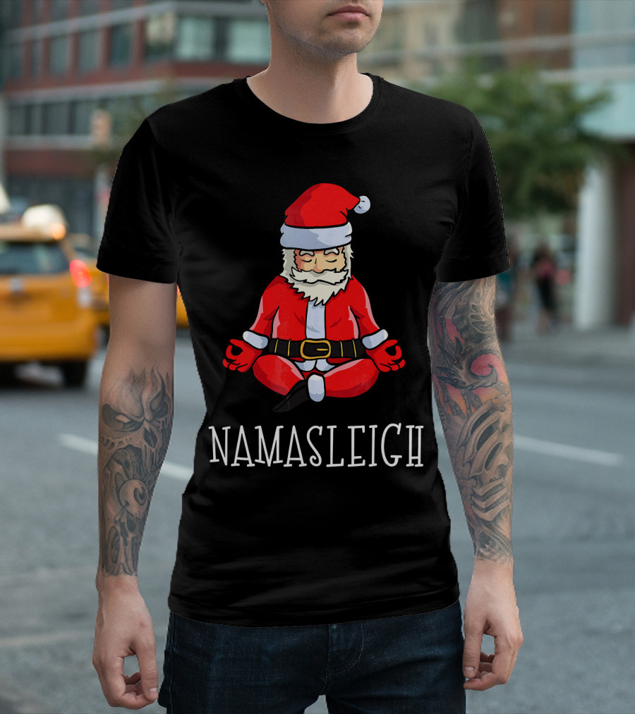 Santa Meditation Yoga Christmas Namasleigh T-Shirt
