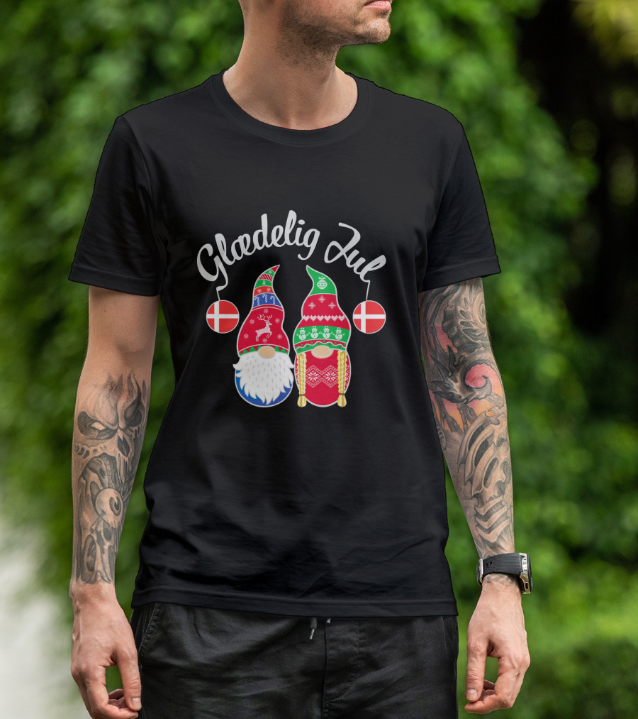 Glaedelig Jul Danish Merry Christmas With Festive Gnomes And Flags T-Shirt