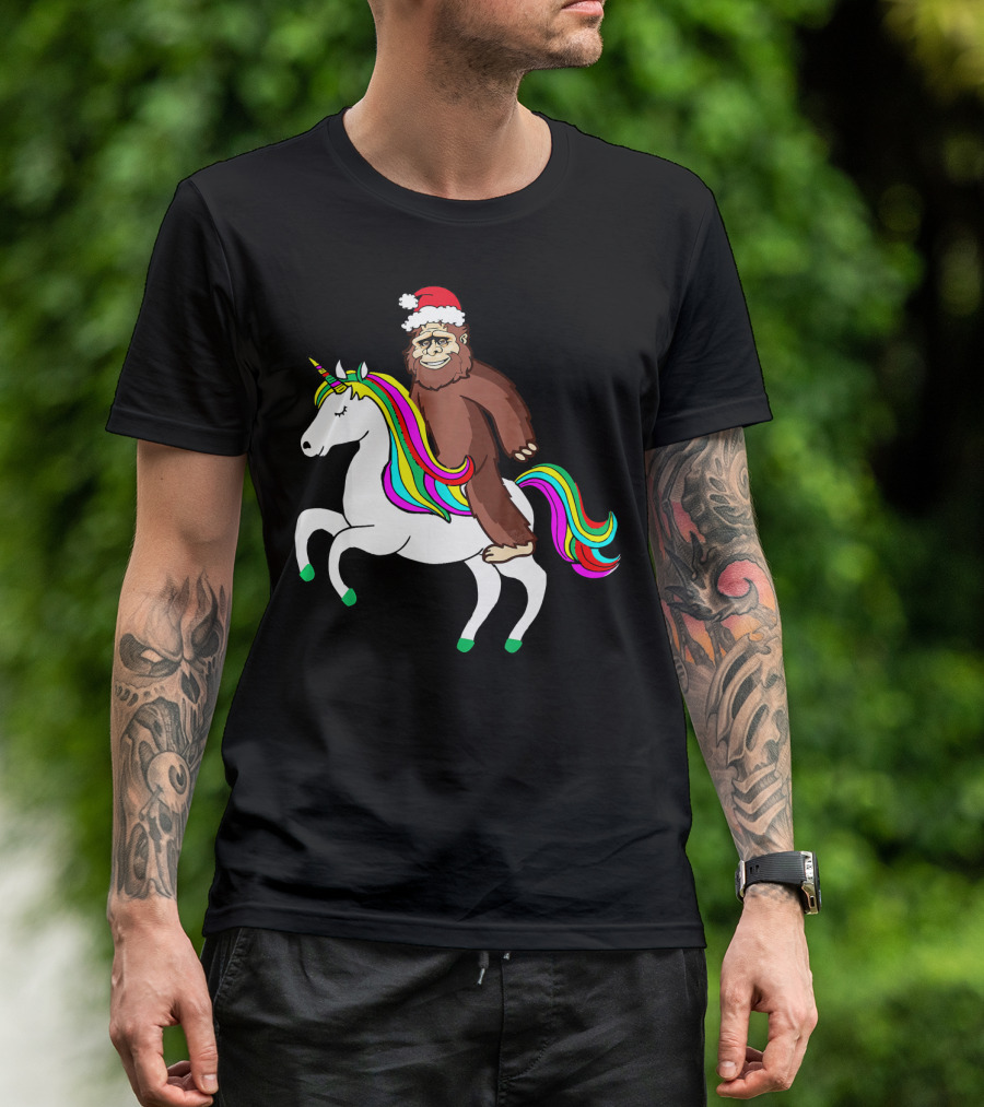 Bigfool Riding Unicorn With Santa Hat Rainbow Mane T-Shirt