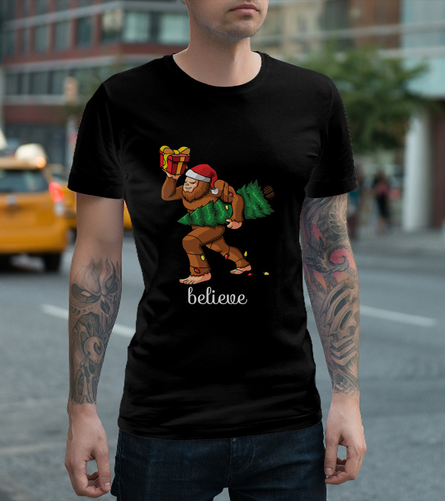 Believe Bigfoot Christmas Tree Sasquatch Santa Hat Gift T-Shirt