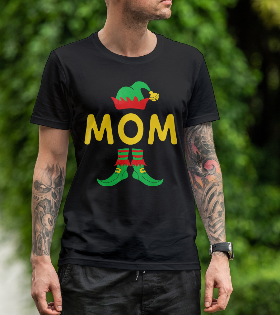 Mom Elf Funny Christmas Family Mat Festive Green And Red T-Shirt