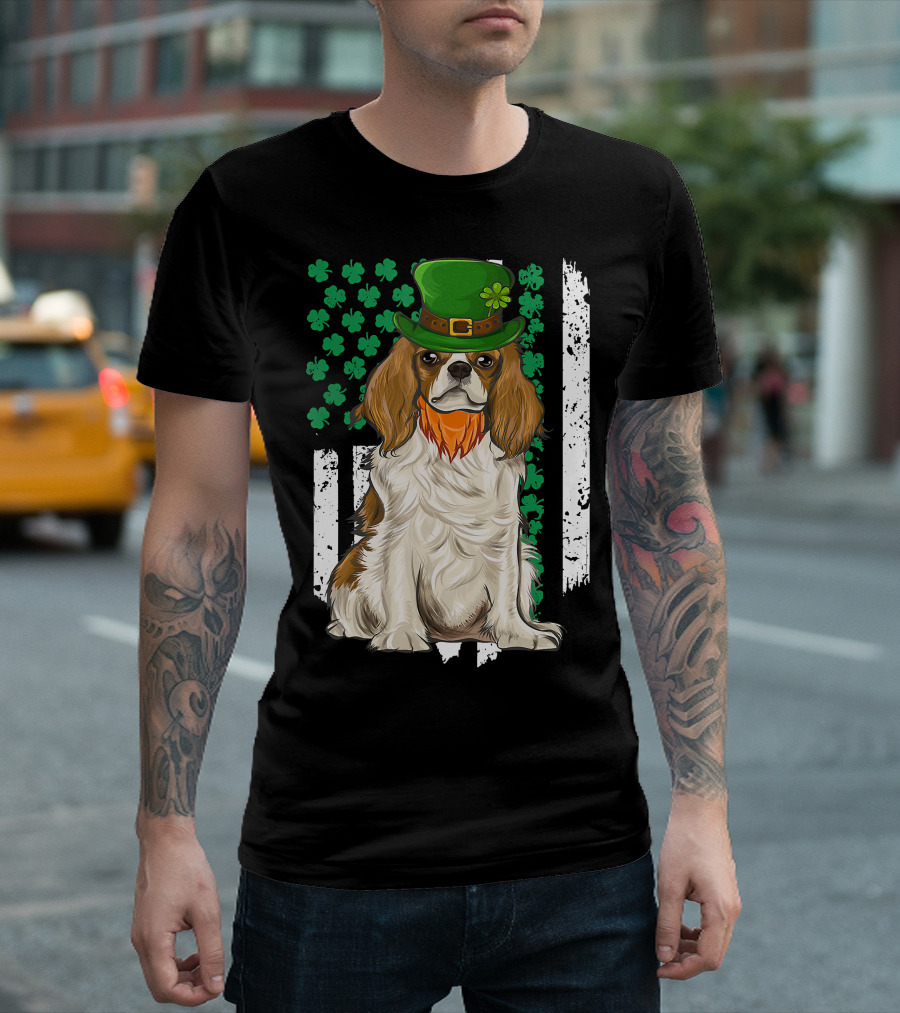 King Charles Spaniel St Patricks Day Irish Dog With Green Hat And Shamrocks T-Shirt