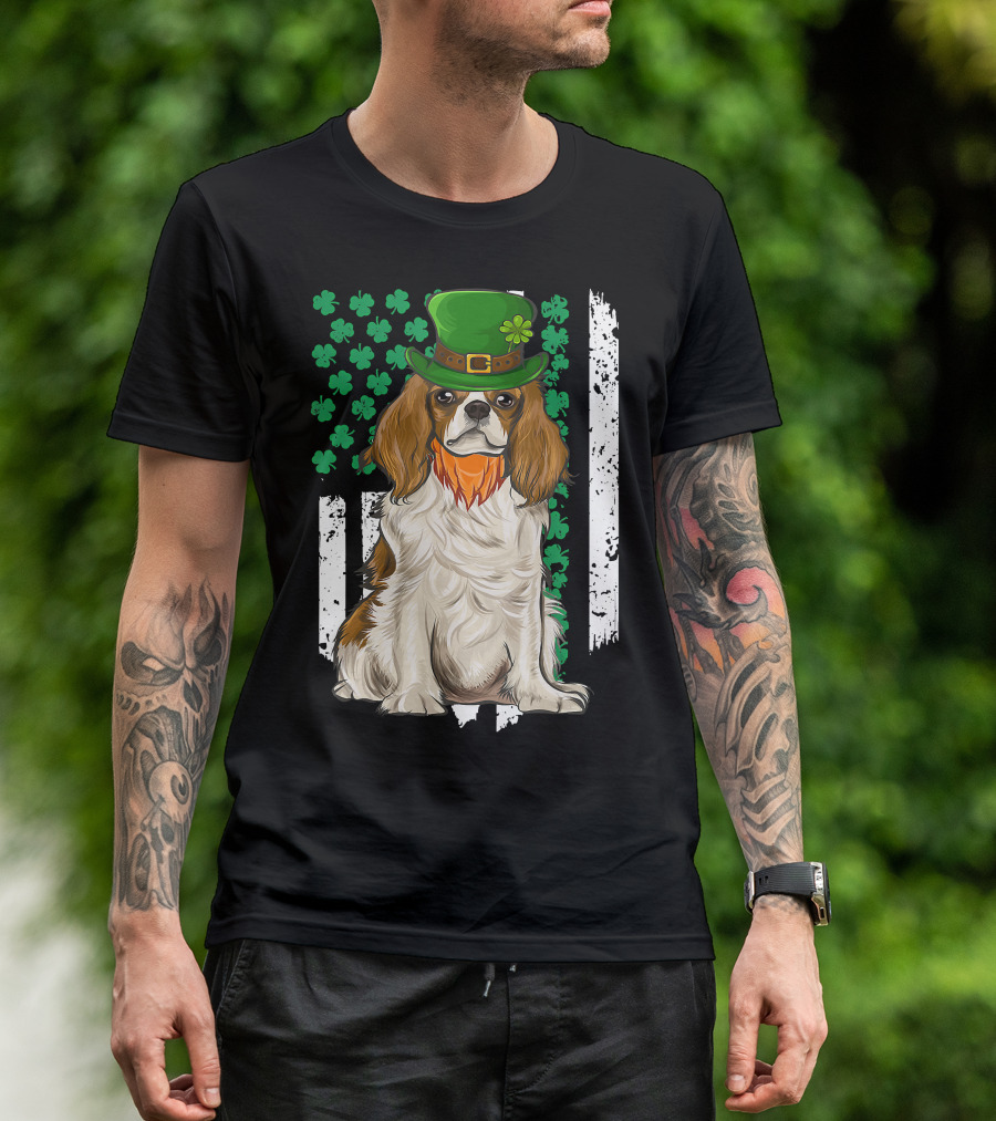 King Charles Spaniel St Patricks Day Irish Dog With Green Hat And Shamrocks T-Shirt