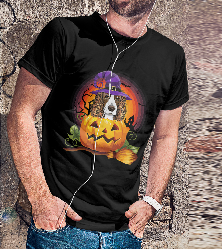 Dog Lover English Cocker Spaniel Witch Pumpkin Halloween Scene T-Shirt