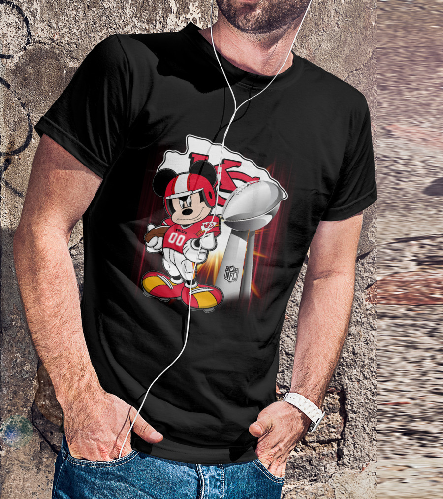 Kansas City Chiefs Mickey Mouse NFL Trophy T-Shirt