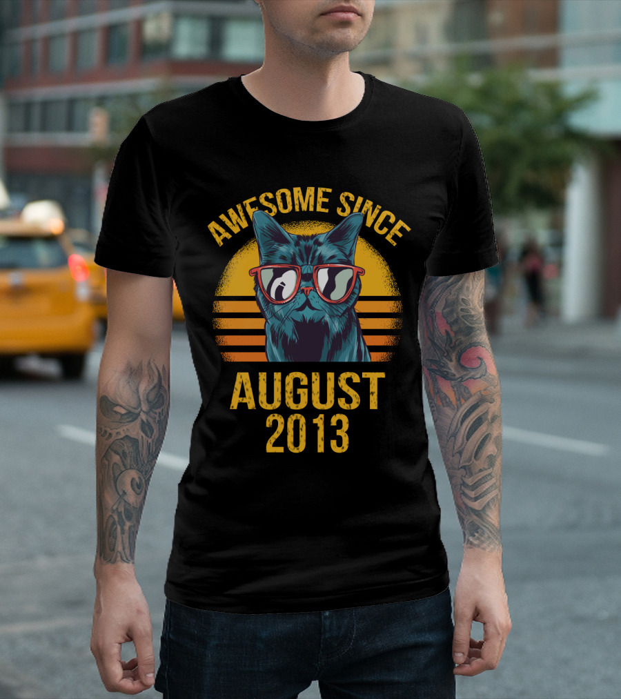 Awesome Cat Dad Since August 2013 T-Shirt