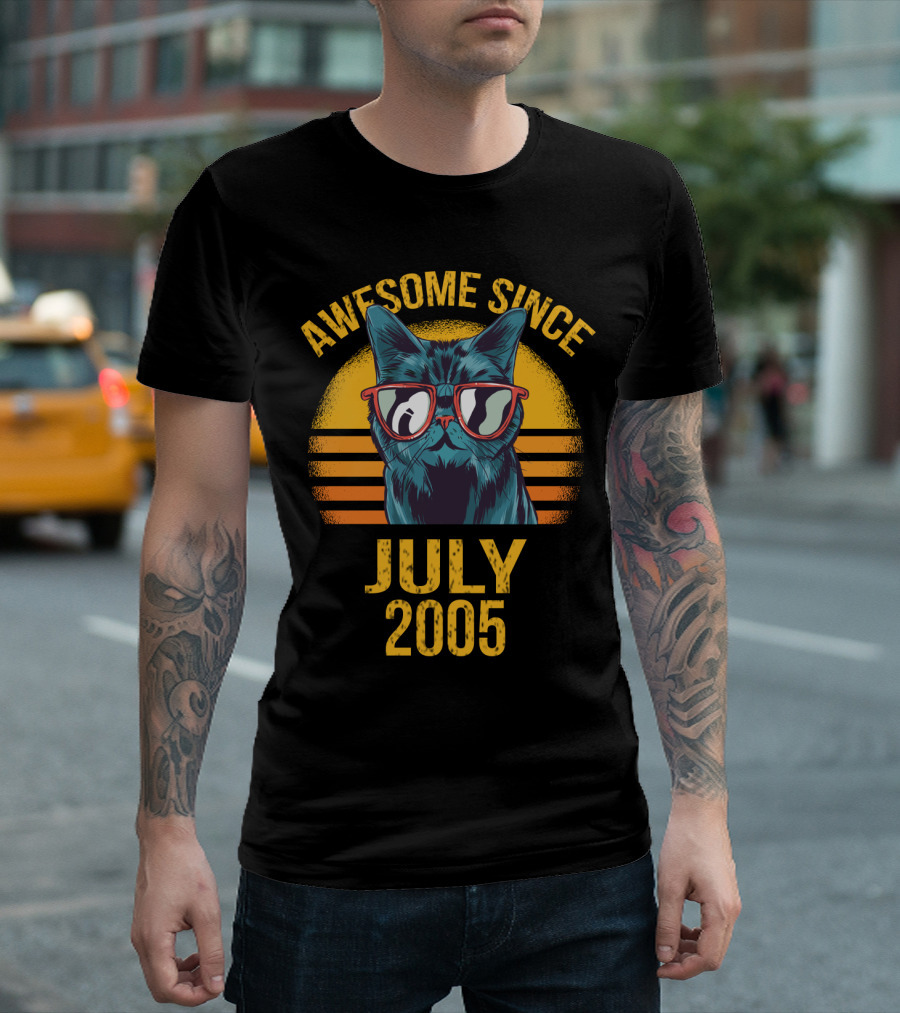 Awesome Cat Dad Since July 2005 Retro Sunglasses Cat T-Shirt