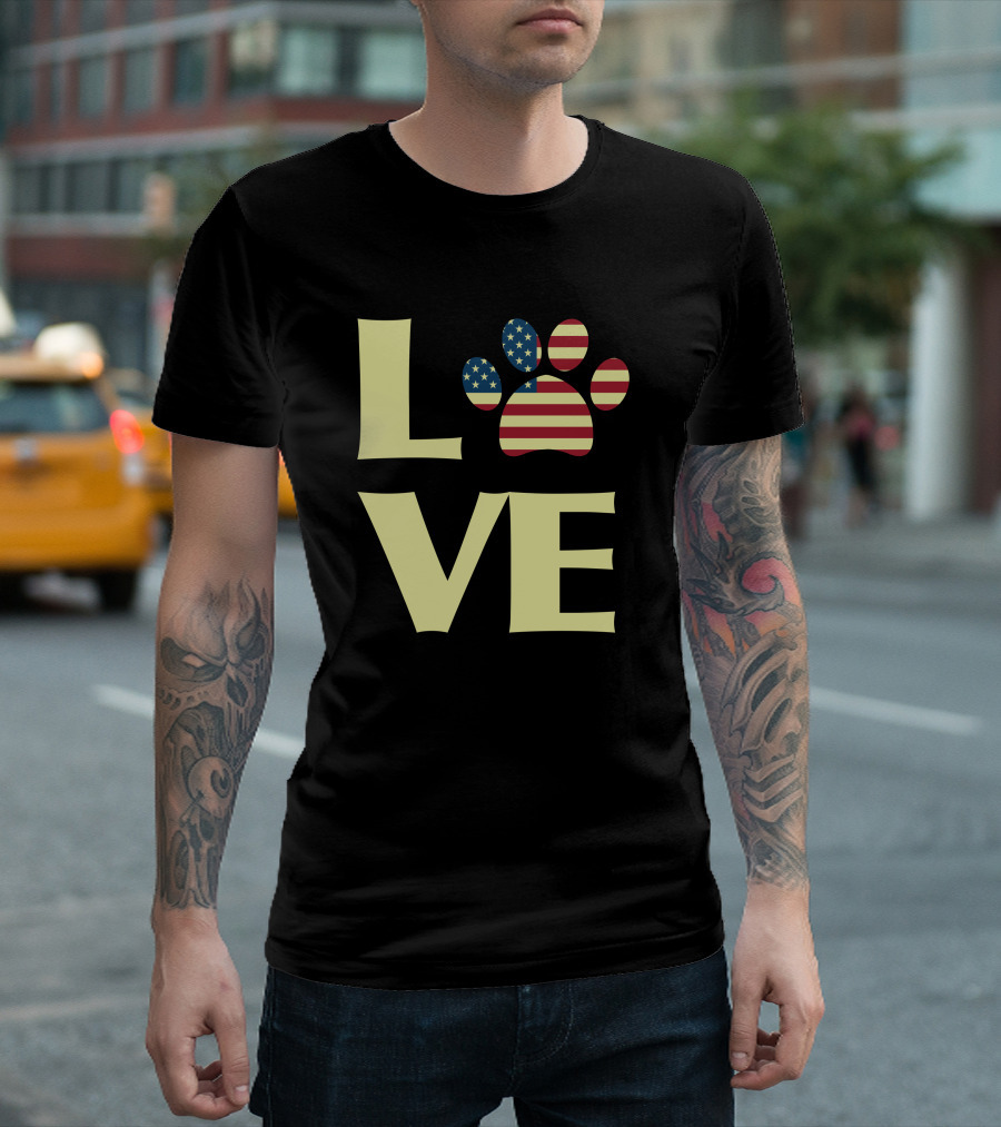 Love USA Patriotic American Flag Dog Paw T-Shirt